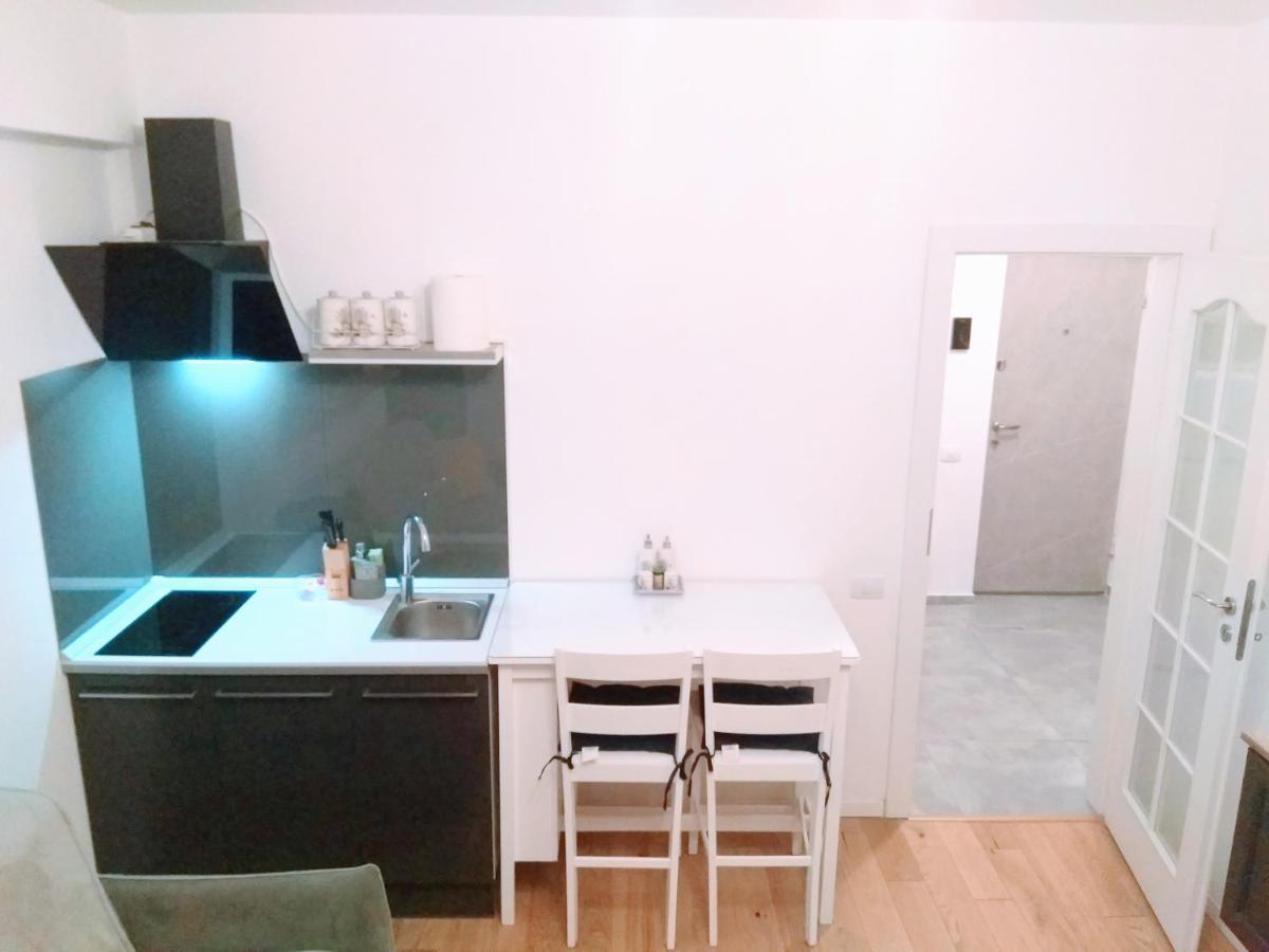 Studio Oxford-Campus Sat Vacanta Constanta Exterior photo