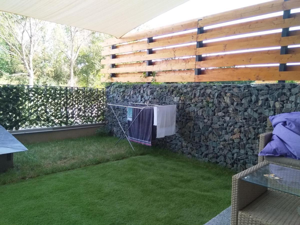 Studio Oxford-Campus Sat Vacanta Constanta Exterior photo